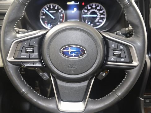 Used 2022 Subaru Ascent Touring image 37