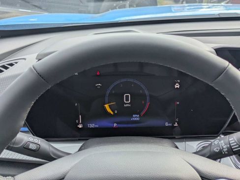 New 2026 Chevrolet Trax LT w/ Driver Confidence Package FWD image 32