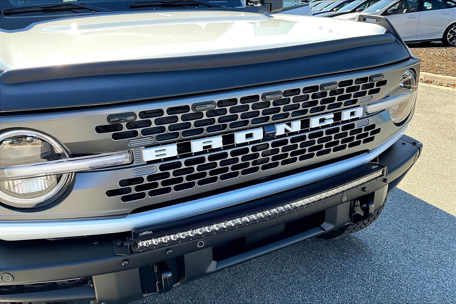 Used 2025 Ford Bronco Badlands AWD/4WD image 32