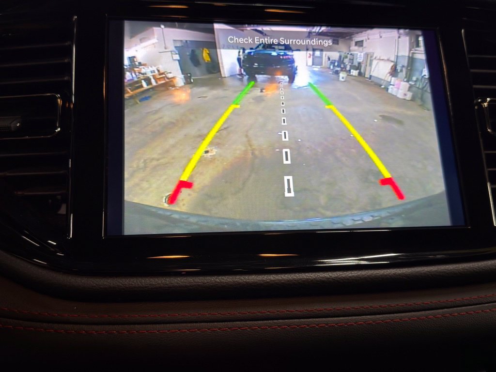 Used 2025 Dodge Durango GT AWD/4WD image 42