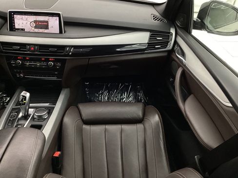 Used 2018 BMW X5 xDrive40e image 29