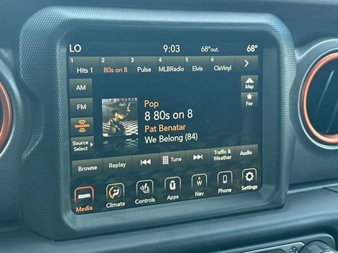 Used 2021 Jeep Gladiator Mojave AWD/4WD image 16