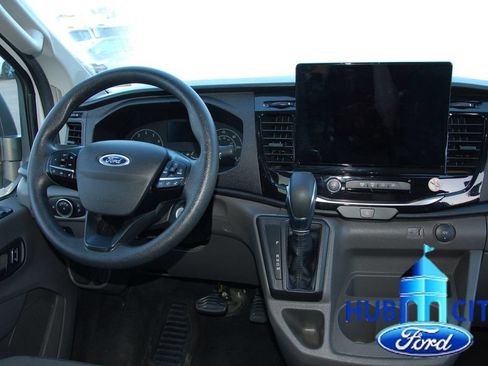 Used 2024 Ford Transit 350 XLT RWD image 17