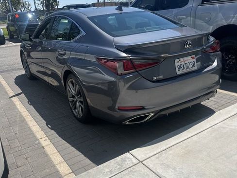 Used 2020 Lexus ES 350 F Sport w/ Accessory Package FWD image 5
