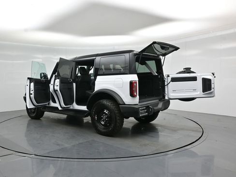 New 2026 Ford Bronco Outer Banks image 34