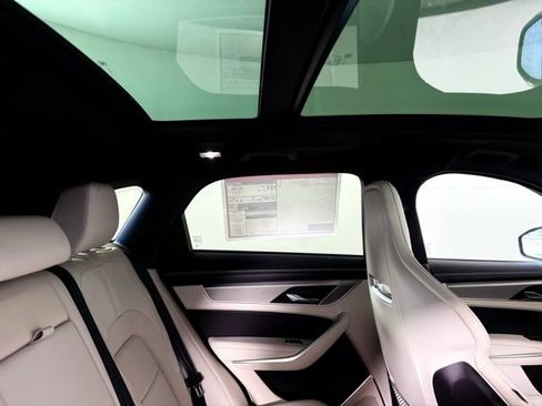 Certified 2026 Jaguar F-PACE R-Dynamic S AWD/4WD image 35