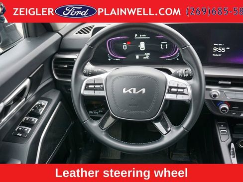 Used 2025 Kia Telluride S AWD/4WD image 16