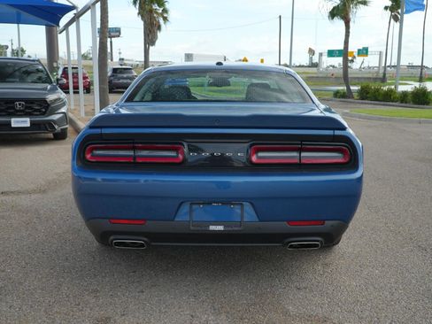 Used 2022 Dodge Challenger GT RWD image 6