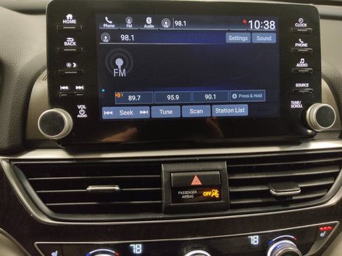 Used 2021 Honda Accord EX-L image 25