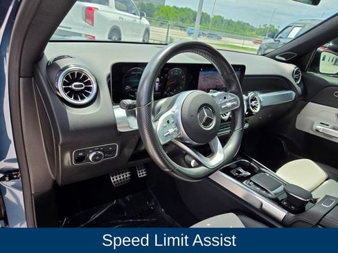 Used 2021 Mercedes-Benz GLB 35 AMG 4MATIC image 29