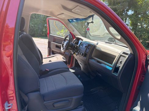 Used 2012 RAM 1500 Express RWD image 19