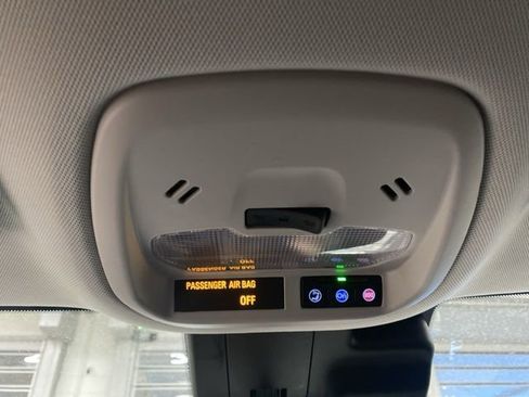 New 2026 Chevrolet Trax LT w/ Driver Confidence Package FWD image 17