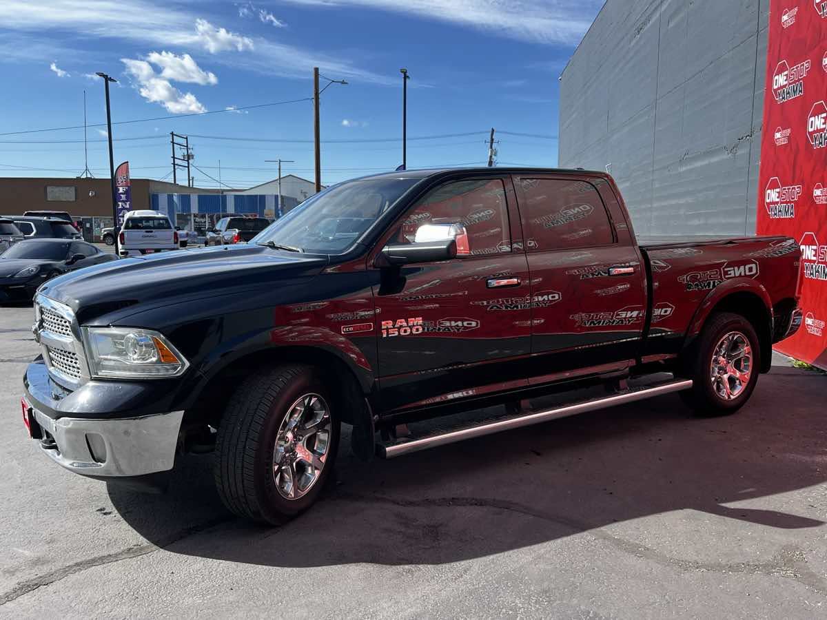 Used 2015 RAM 1500 Laramie AWD/4WD image 4