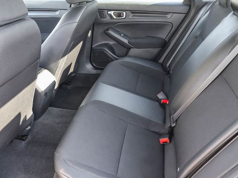 Used 2023 Honda Civic Sport image 18