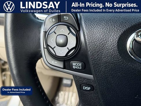 Used 2012 Toyota Camry XLE w/ Leather Pkg FWD image 21
