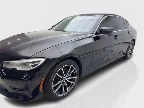 Used 2020 BMW 330i Sedan w/ Convenience Package image 11