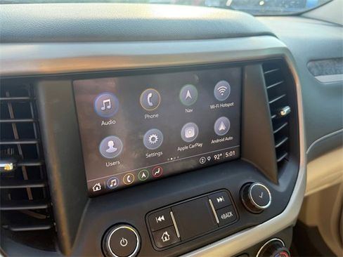 Used 2021 GMC Acadia Denali w/ Denali Technology Package image 12