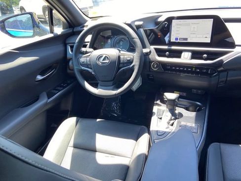 Certified 2023 Lexus UX 250h F Sport AWD/4WD image 15
