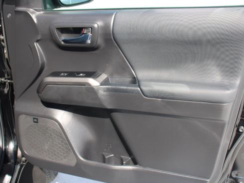 Certified 2023 Toyota Tacoma TRD Sport w/ TRD Premium Sport Package image 21