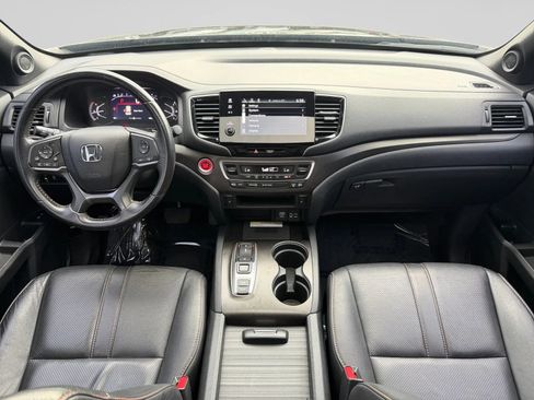 Used 2023 Honda Passport TrailSport image 15