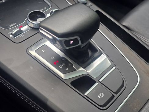 Used 2018 Audi Q5 Prestige w/ Prestige Package AWD/4WD image 43