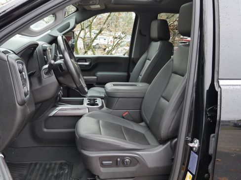 Used 2022 Chevrolet Silverado 3500 LTZ w/ LTZ Plus Package image 3