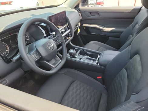 New 2026 Nissan Pathfinder SV FWD image 9