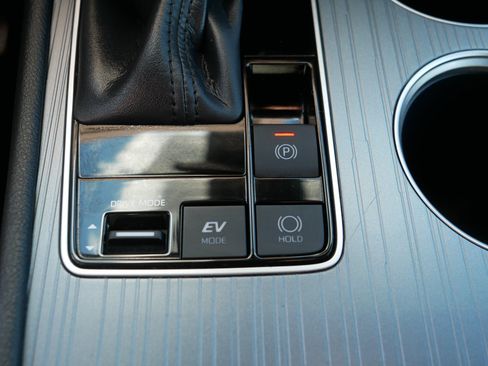 Used 2022 Toyota Sienna XSE w/ XSE Plus Package FWD image 30