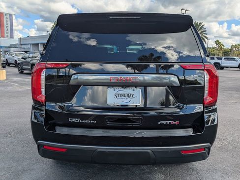 Used 2023 GMC Yukon XL AT4 w/ AT4 Premium Package image 5