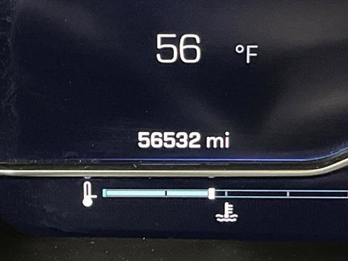 Used 2022 Chevrolet Silverado 1500 RST image 6