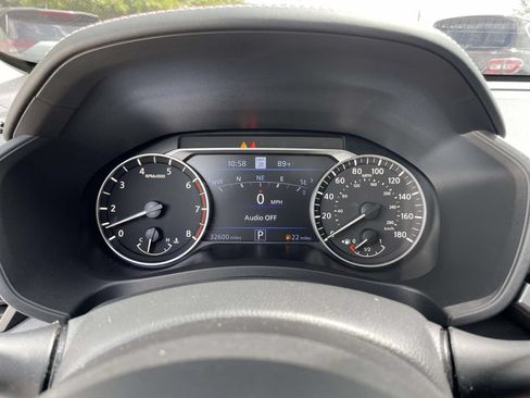 Used 2024 Nissan Altima 2.0 SR FWD image 22