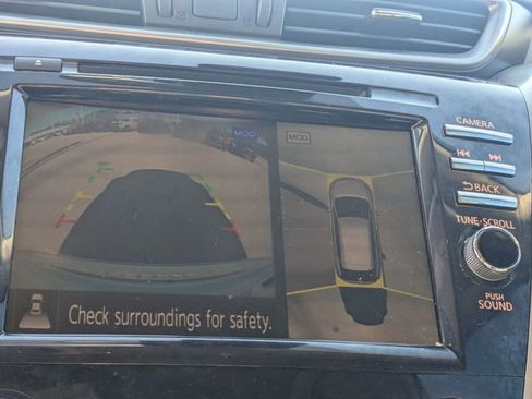 Used 2024 Nissan Murano SL image 22