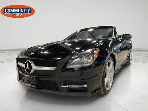 Used 2014 Mercedes-Benz SLK 250 image 2