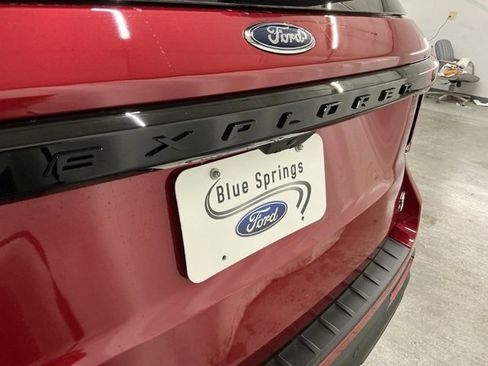 New 2026 Ford Explorer ST image 6
