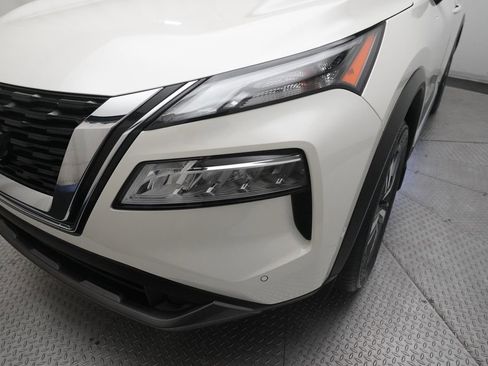 Certified 2023 Nissan Rogue SL w/ SL Premium Package image 23