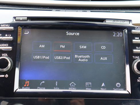 Used 2018 Nissan Murano SV w/ Premium Package image 33