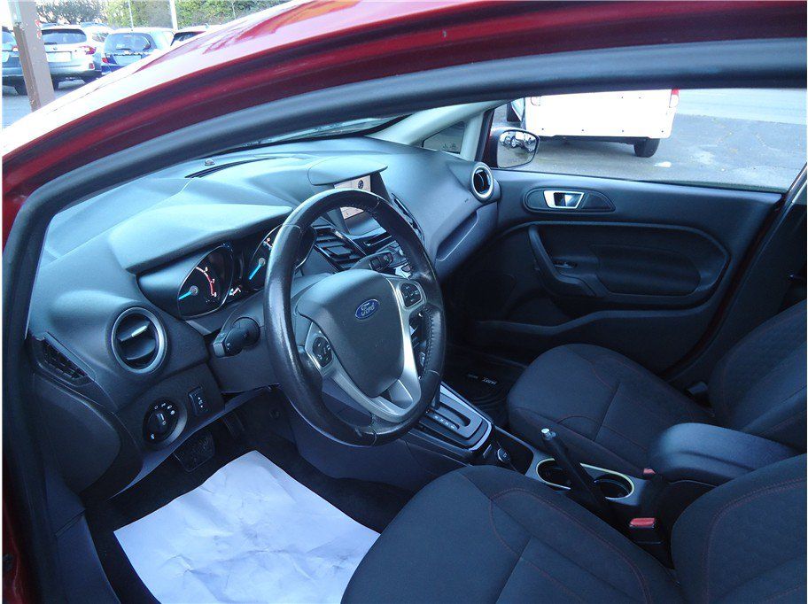 Used 2016 Ford Fiesta SE w/ Equipment Group 201A FWD image 24