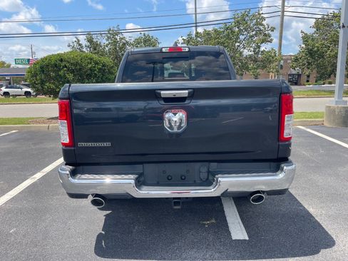 Used 2019 RAM 1500 Big Horn RWD image 13
