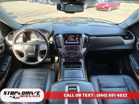 Used 2015 GMC Yukon XL Denali w/ Open Road Package image 10