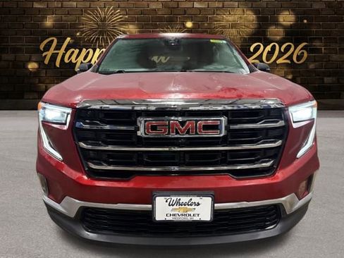 Used 2024 GMC Acadia Elevation image 11