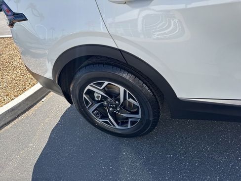 Used 2023 Kia Sportage LX FWD image 20