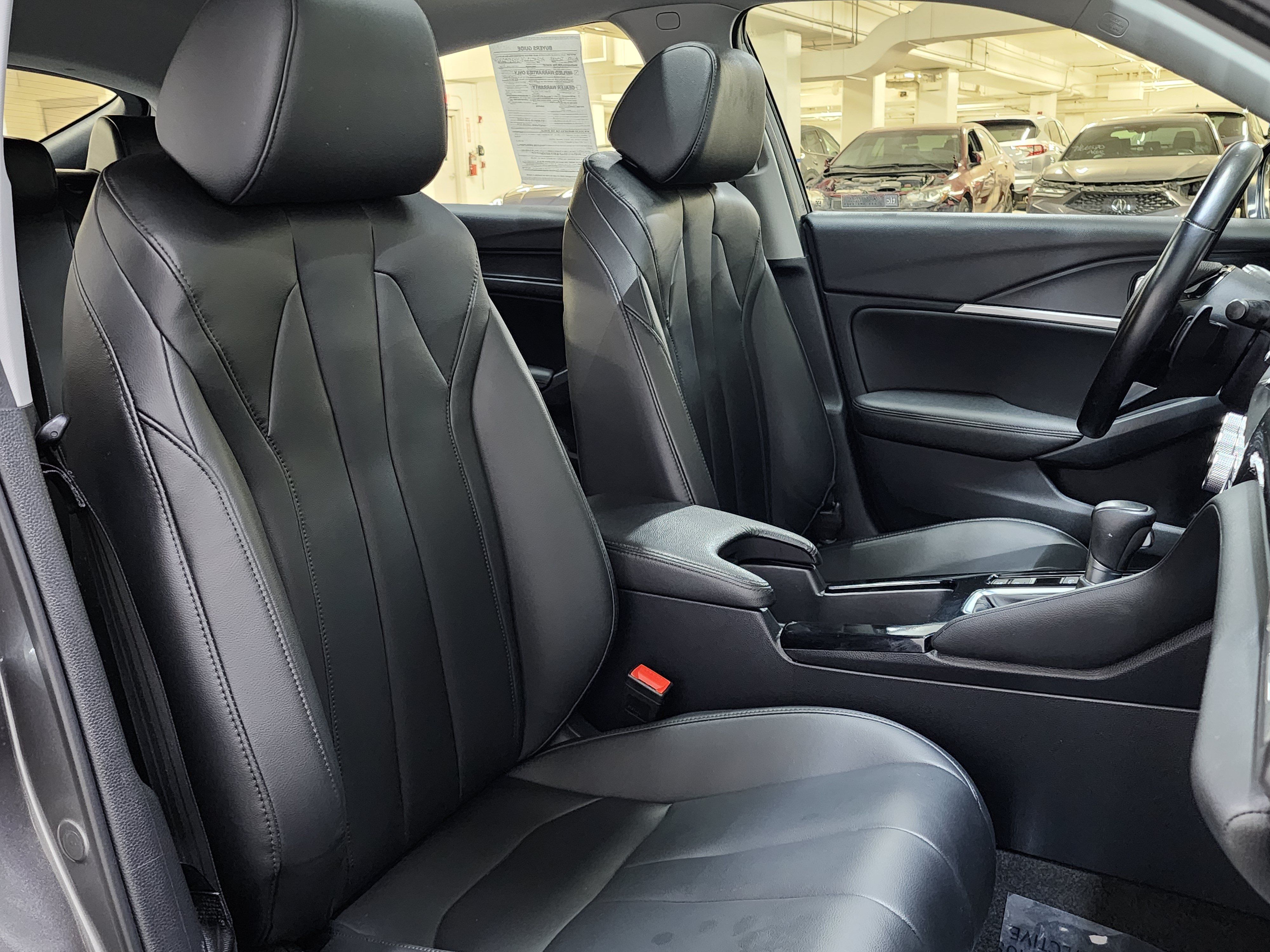 Used 2025 Acura Integra FWD image 25