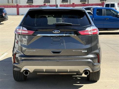 Used 2019 Ford Edge Titanium w/ Equipment Group 301A image 5