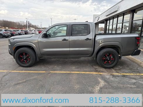 Used 2023 Nissan Frontier S image 2