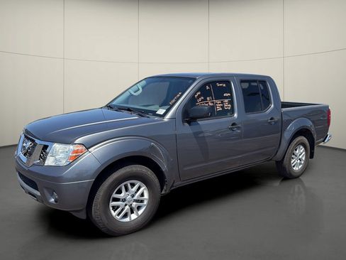 Used 2021 Nissan Frontier SV w/ SV Utility Package RWD image 3