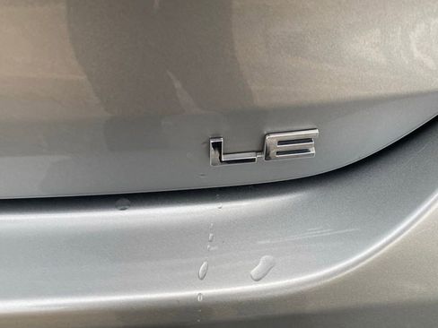 Used 2023 Toyota Highlander LE image 13