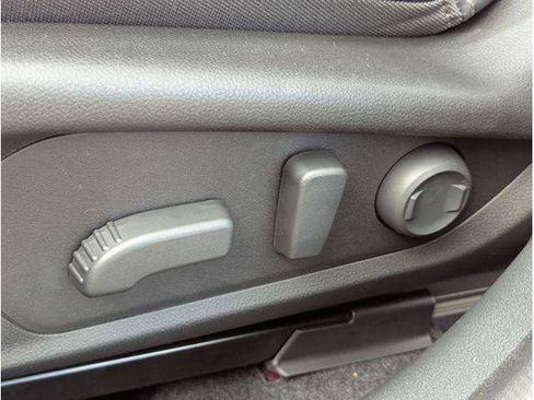 Used 2026 Subaru Outback Limited XT AWD/4WD image 75