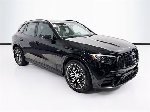 Used 2025 Mercedes-Benz GLC 43 AMG 4MATIC image 3