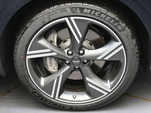 New 2026 Genesis GV80 3.5T Prestige AWD/4WD image 9