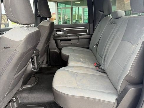 Used 2024 RAM 2500 Big Horn AWD/4WD image 13